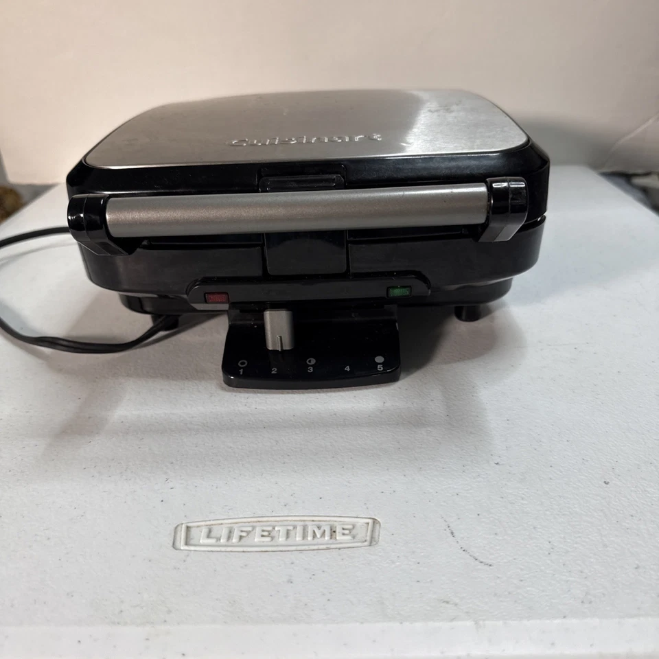 Cuisinart WAF-100 Negro 4 Rebanadas Gofrera Antiadherente Ajustable Browning Foto 3 de 4