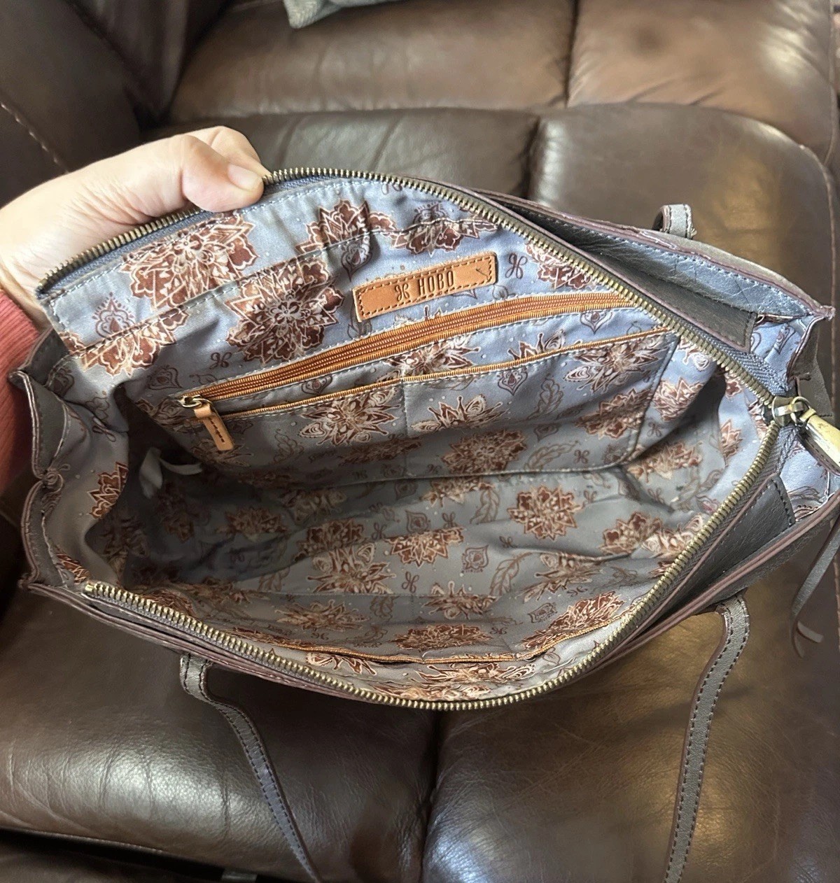 Hobo International Friar Charcoal Shoulder Bag Wi… - image 8