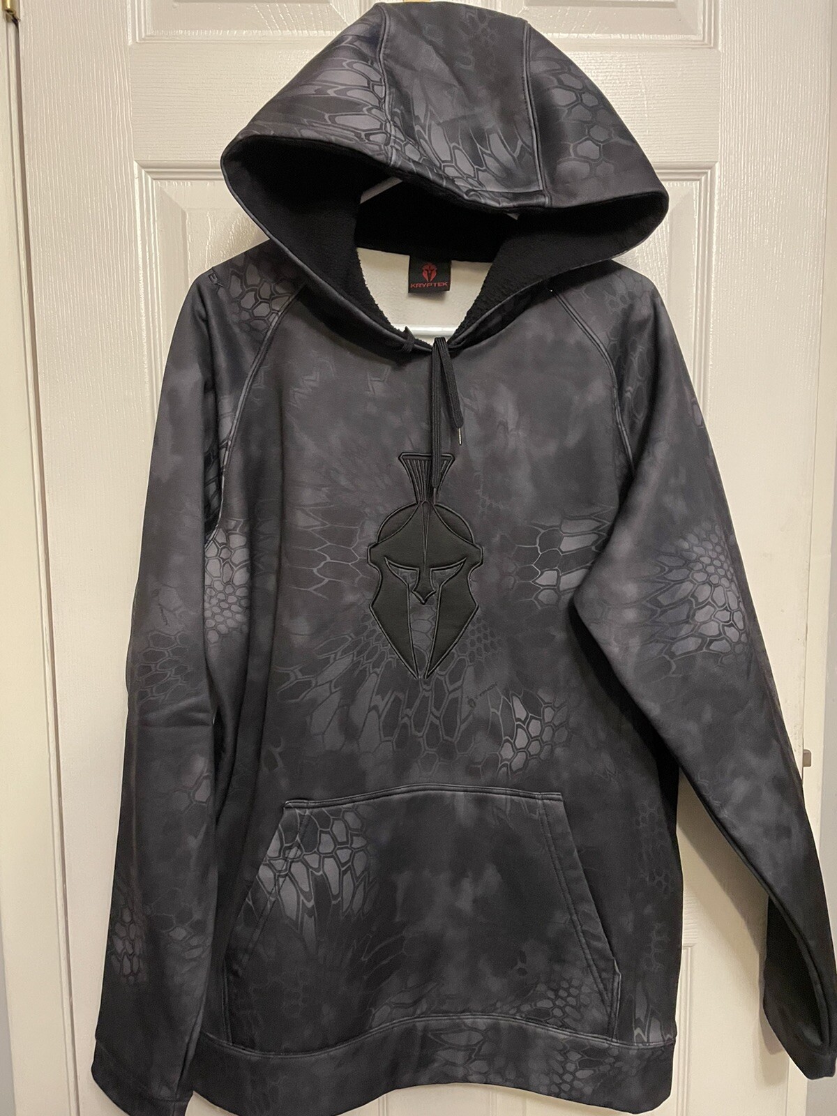 tartaros hoodie