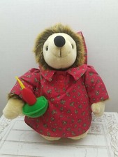 Russ Berrie PRICKLES Hedgehog stuffed plush Vintage Christmas Night Dress