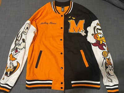 Jaket Gucci Mickey Mouse Gucci Disney Donald Duck Monogram G Print