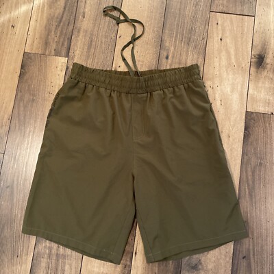 GRC Grand Running Club Mens Shorts in Classic Fit Large Zip