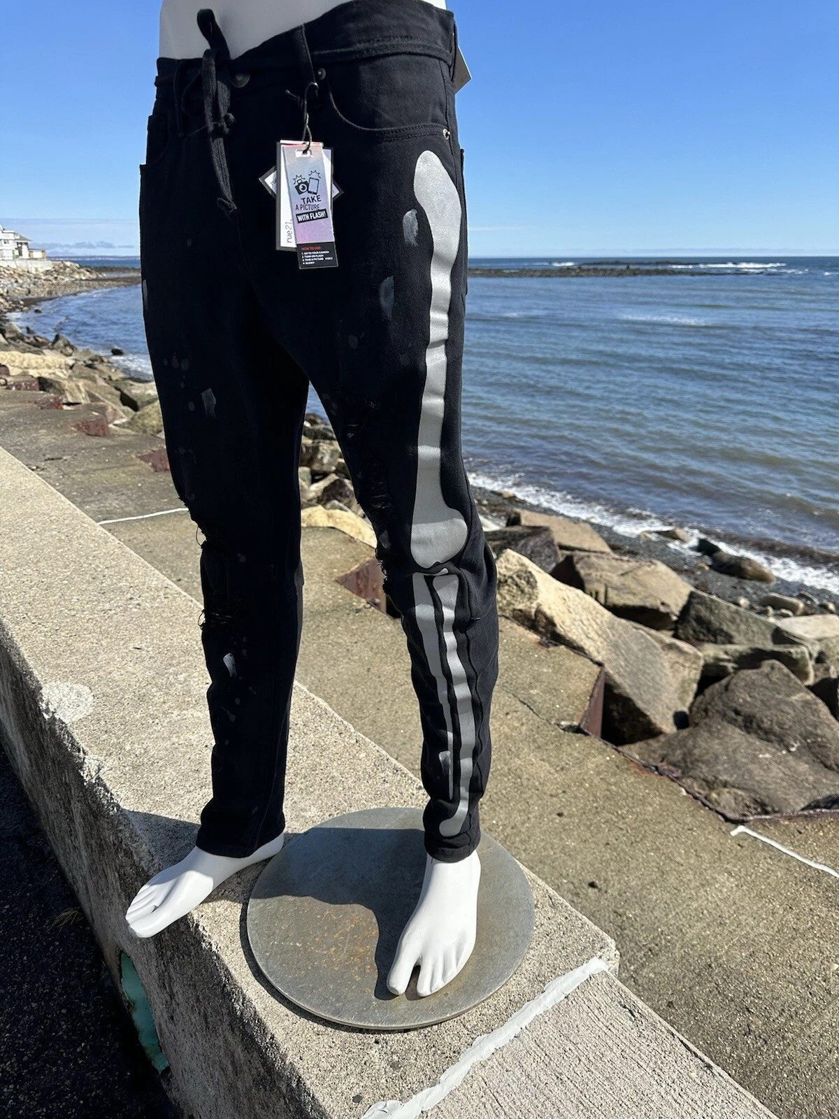 Jean skinny 38x30 rue21 denim noir vieilli squelette Supreme Flex neuf avec étiquette (34)