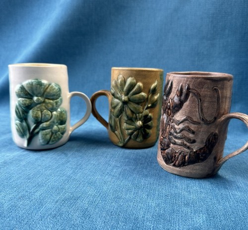 VINTAGE HARMONY POTTERY - Studio Pottery - Cornwall 3 X Mugs 10 Cm VGC MCM - Picture 19 of 20