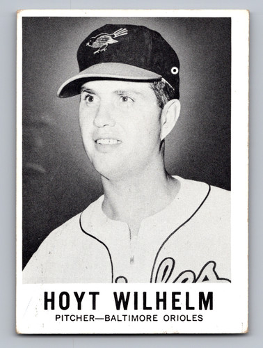 Hoyt Wilhelm #69 1960 Leaf card