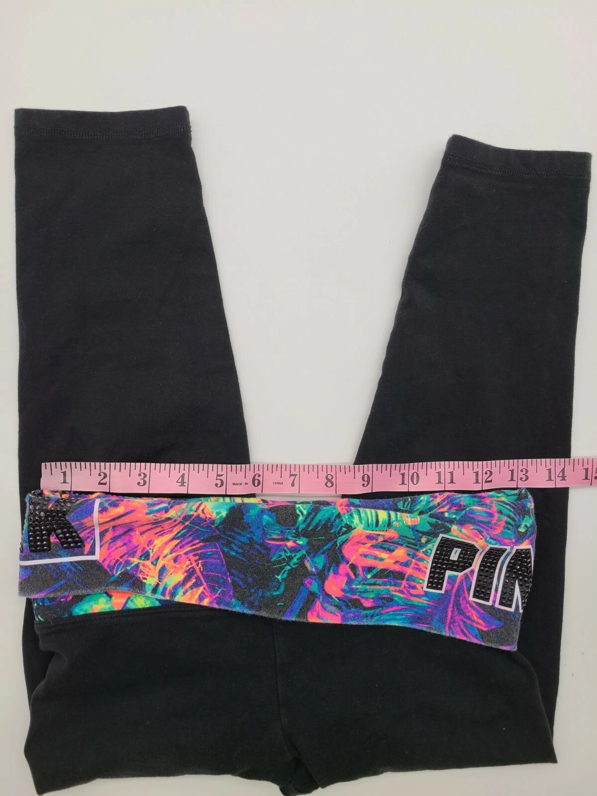 victoria-secret-vs logo crop rhinestone logo active leggings