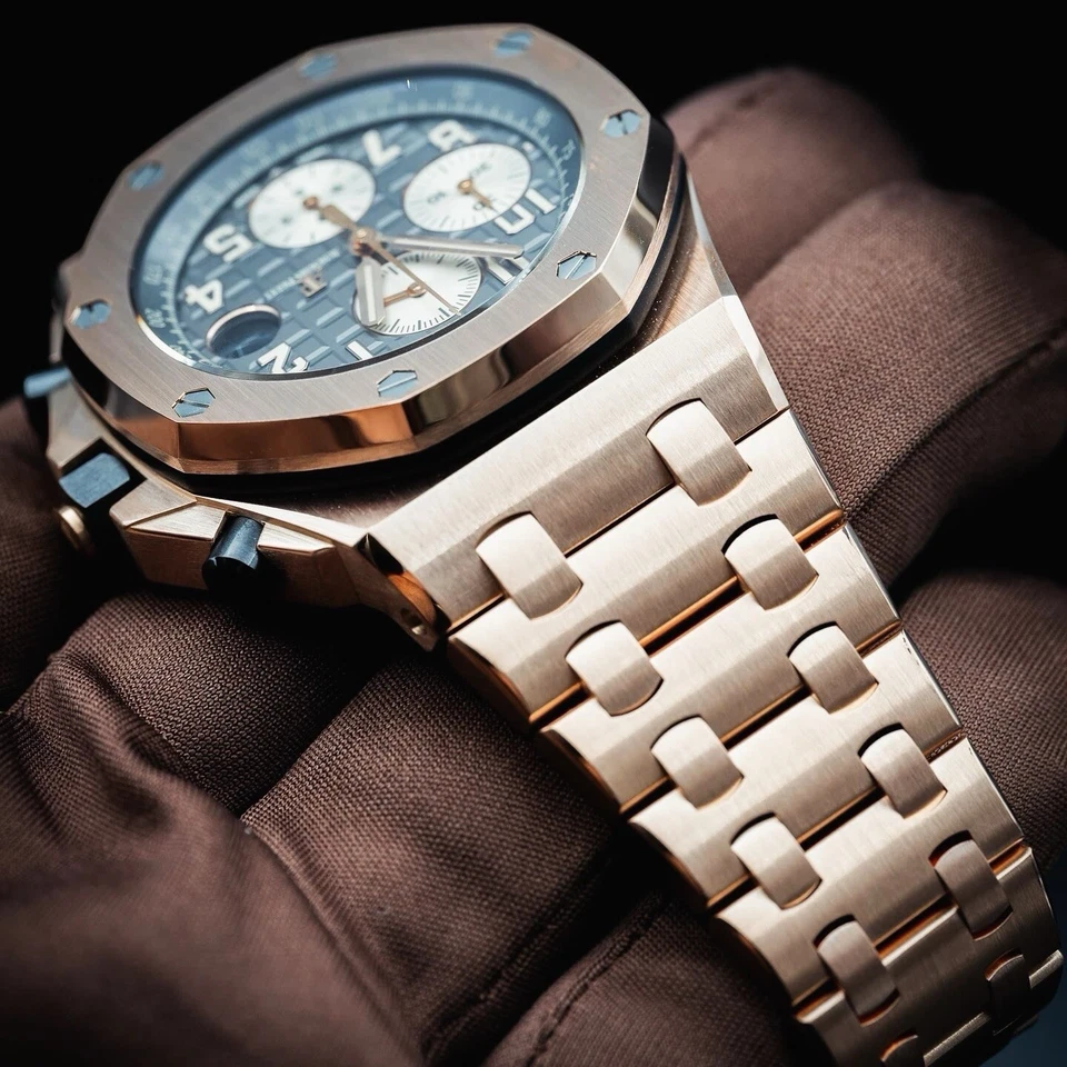 Audemars Piguet Royal Oak Gold Offshore Chronograph Brick - 26470OR.OO.1000OR.02 - Image 3 of 4