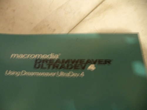 Macromedia Dreamweaver 4 MAC ZSMAE3 Education Version Software book only - Picture 5 of 8