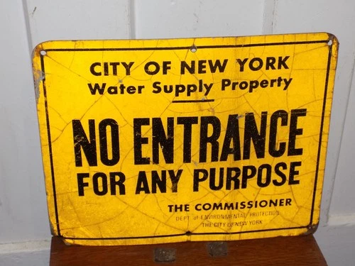 Vintage City Water Supply Property Metal Sign