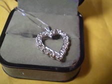 14K White Gold Ladies Box Link Necklace w/14K Diamond Heart Pendant 4.4 grams