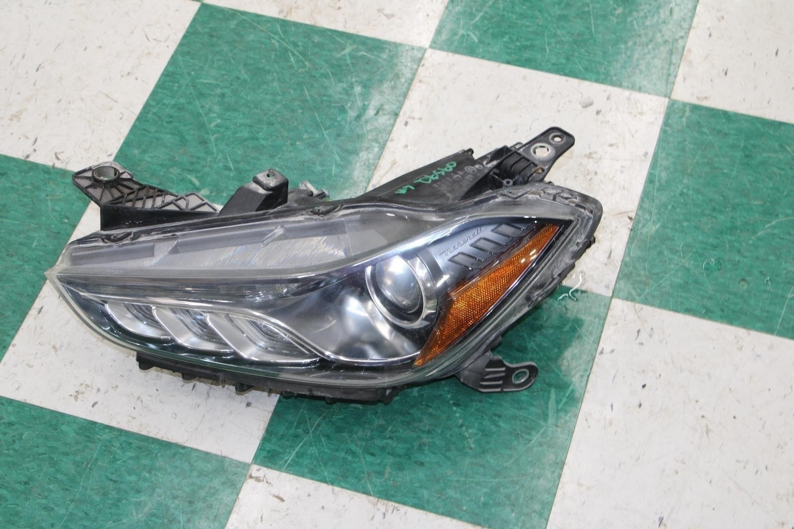 14-17 Ghibli Driver Side Left LH Headlight Head Light Lamp Xenon HID Factory OEM