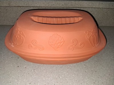 Blue Jean Chef Terra Cotta Clay Cooker Baker w/ Lid Large glazed Dutch Oven