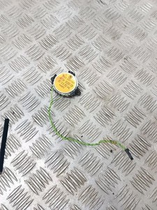 BMW 5 E39 2001 Lautsprecher Hochtöner Tür vorne 8352442 IOK2407