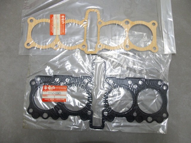 Suzuki GSX-R400 NOS Cylinder Head Gaskets GSXR400 1987 11141