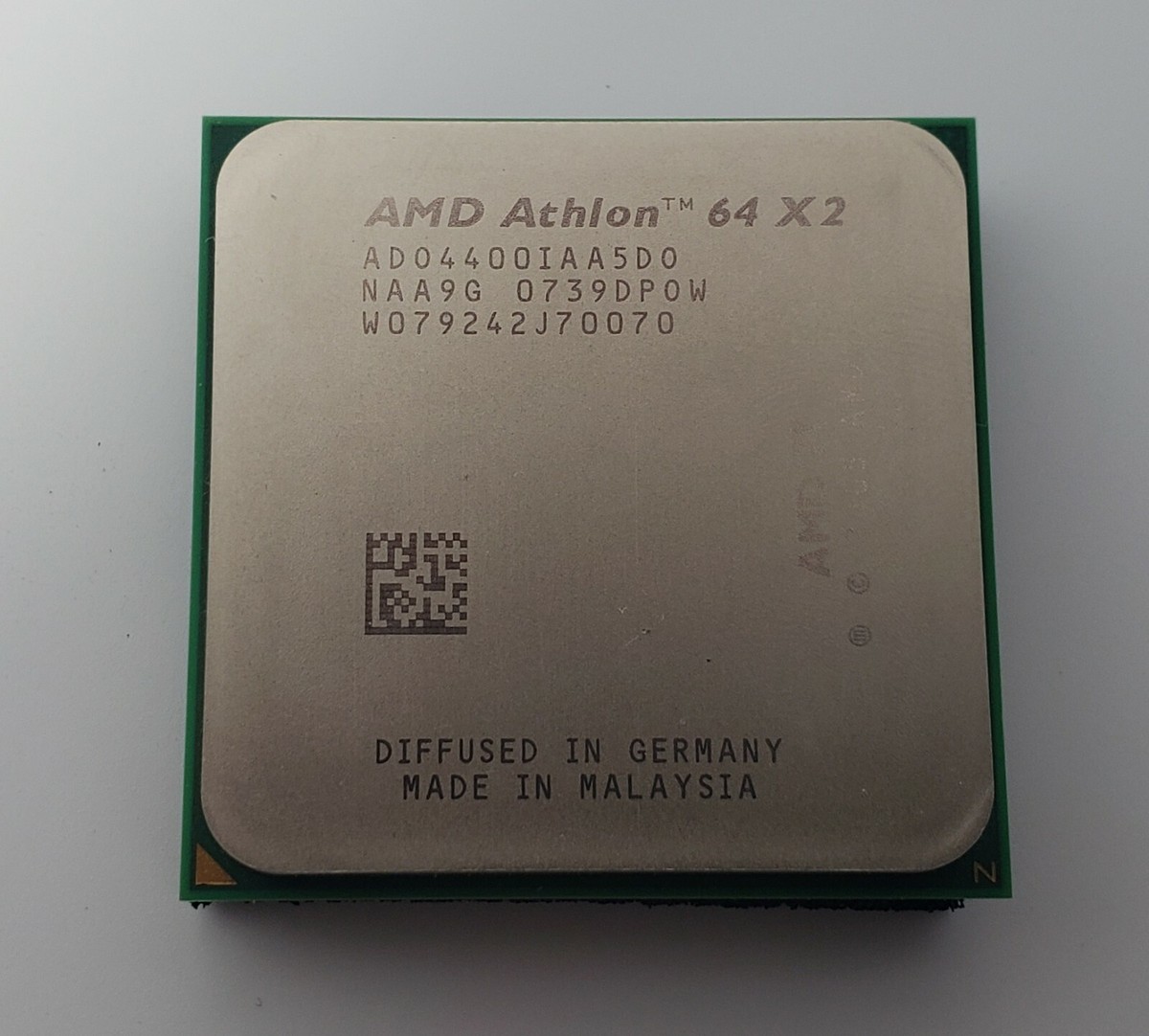 Athron(TM)64×2DualCoreProcessor5200+ Athron(TM)64×2DualCoreProcessor5200+ Athron(TM)64