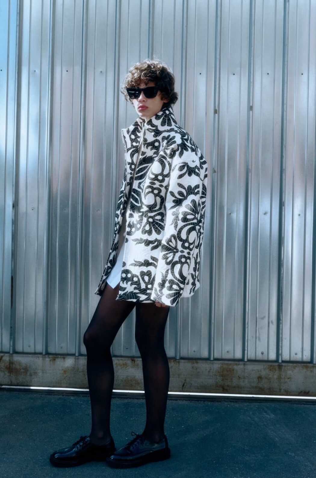 ZARA OVERSIZED PRINTED QUILTED JACKET ECRU BLACK SIZE S UK 8-10 RRP £69.99 image 9