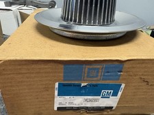 Nos Gm 68 69 70 71 72 Corvette Rally Wheel Center Cap Derby 3925801 73 74