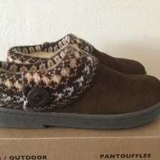 Woman's Clarks Fair Isle Sweater Dark Brown Clog Size 7 M