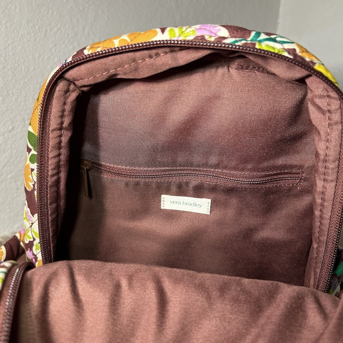 NWT VERA BRADLEY ESSENTIAL BACKPACK EVENING GARDEN in COTTON Outlet Essential Backpack - Cotton | Vera Bradley – Vera  main image 4