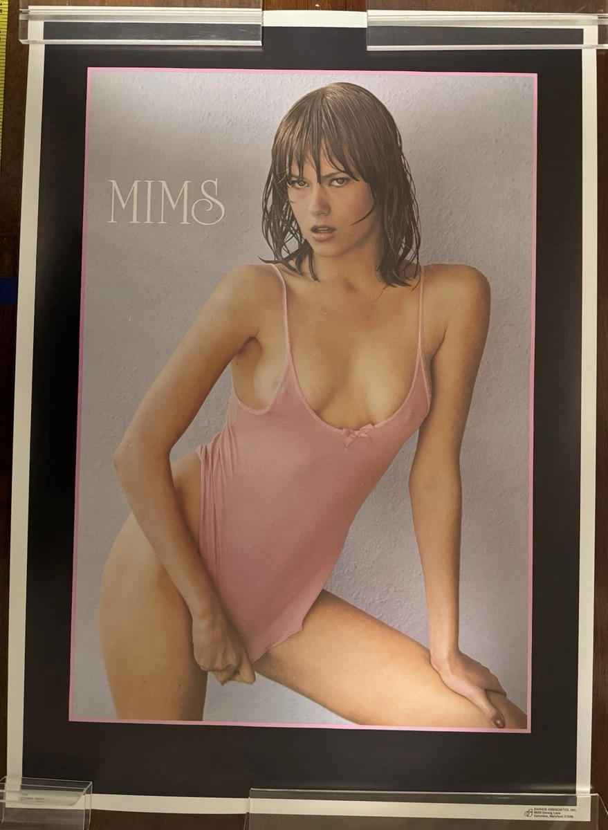Preços baixos em Pôster Vintage Girl | eBay