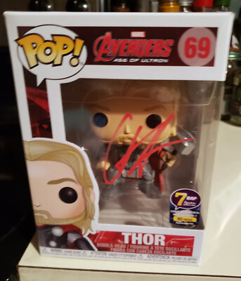 Signed Chris Hemsworth Autographed Funko Pop 7BAP 90pcs Marvel