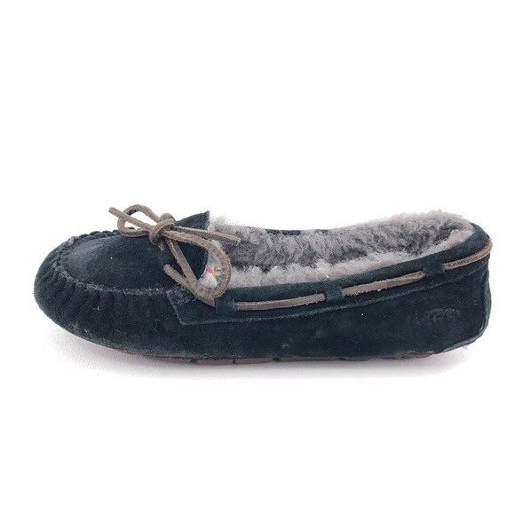Pantofole mocassino da donna UGG Dakota per interni esterni taglia 7 EUR 38 nere in pelle