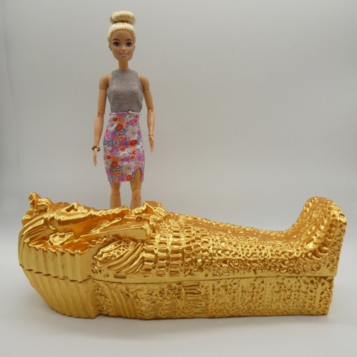 1/6 Scale Egyptian Sarcophagus Gold Tone Two Piece For Barbie Bratz FR Diorama - Picture 17 of 17