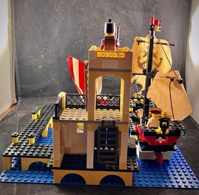 LEGO 6277 Pirates Imperial Trading Complete with Box Vintage
