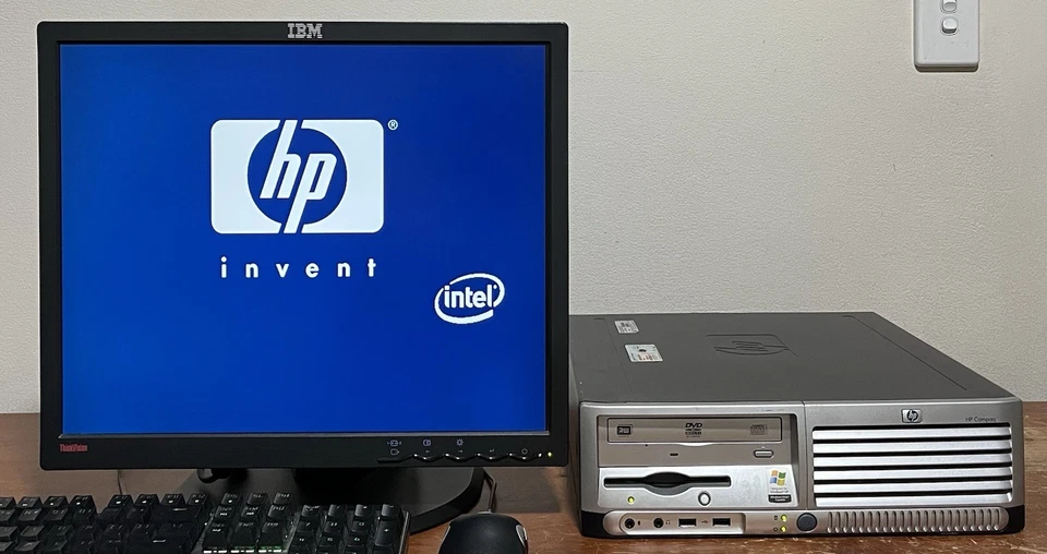 HP Compaq DC7700 Intel Core 2 Duo Windows XP / 7 / 10 SFF Parallel / Serial Port - image 2 of 4