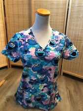 Sesame St Street Scrub Scrubs Top The Cookie Monster Floral XS Extra Small H507