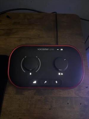 Focusrite Vocaster One USB-C Podcasting Audio Interface