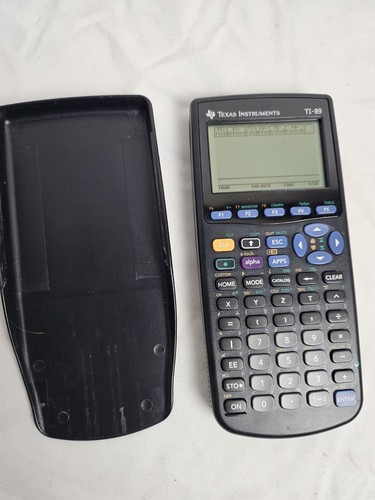 Texas Instruments TI-89 graphischer Taschenrechner mit Deckel getestet - Bild 1 von 4