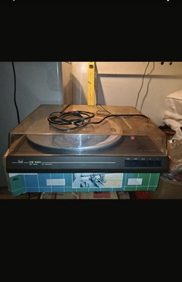 Dual CS 520 Plattenspieler   Belt Drive   Halbautomatik   mit Haube   Vintage