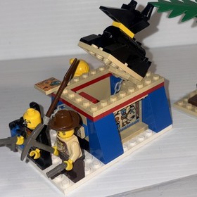 1997 Vintage Lego 5938 Adventurers Desert Oasis Ambush W. Manual Missing Top hat