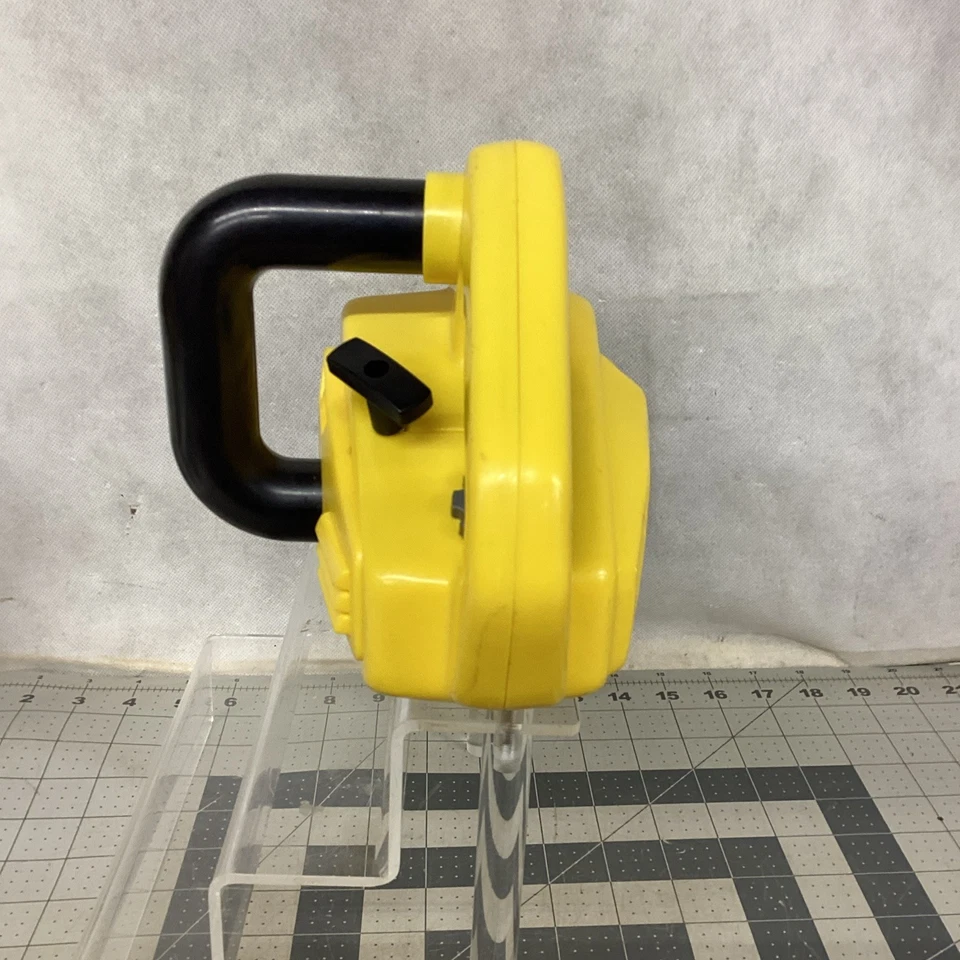 Toy Chain Saw 1986 Lanard Toys Pull String Pull Trigger chain spins - Image 4 of 4