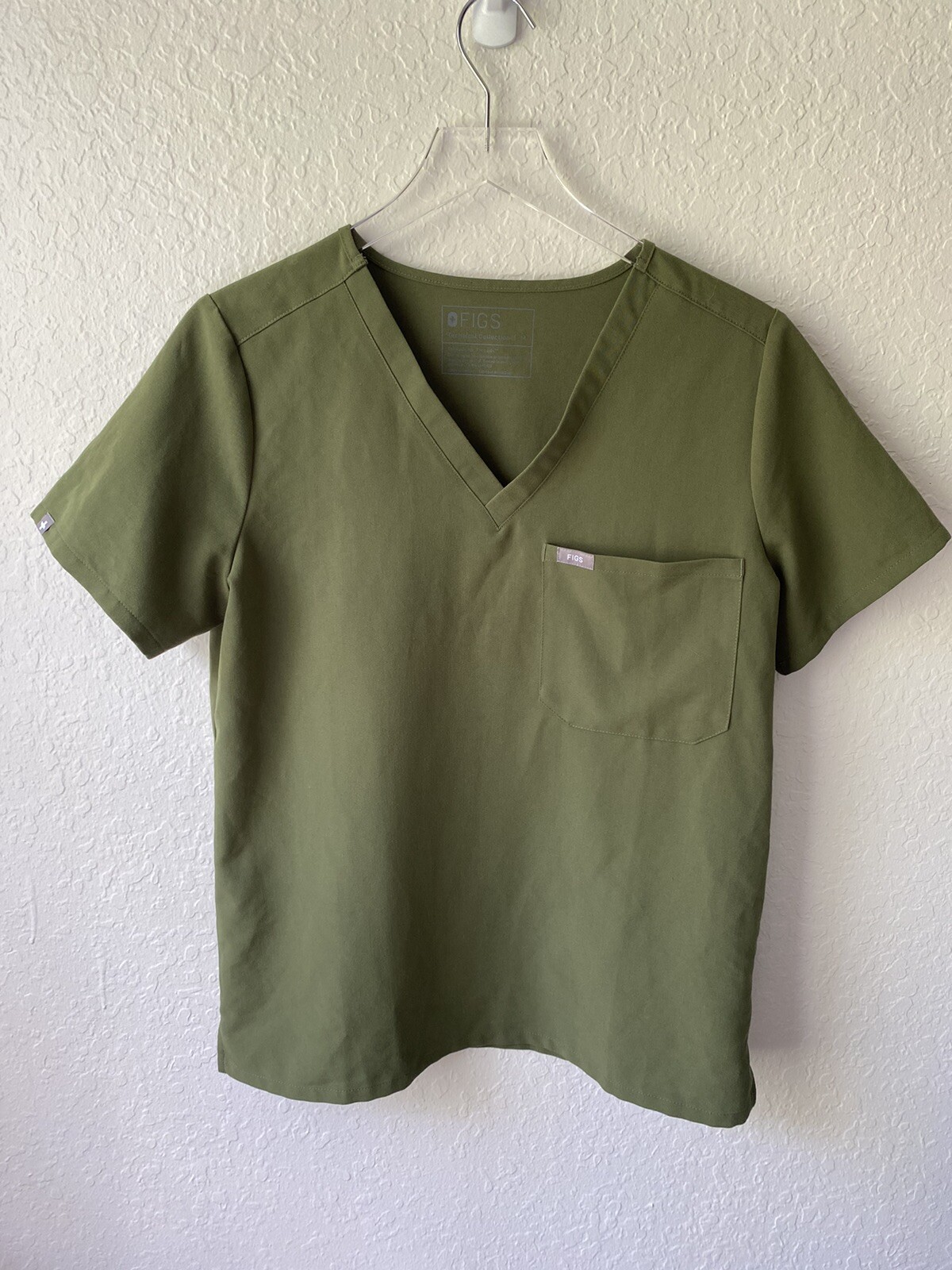 Figs Catarina Martini Olive Green Scrub Top Technical… Gem
