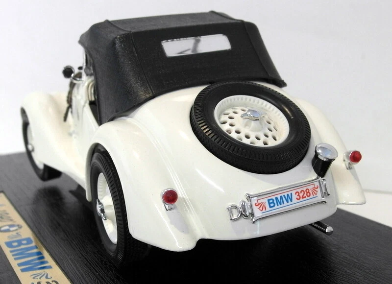 Road Signature 1/18 Scale Diecast - 92288 1940 BMW 328 Roadster White - Image 2 of 4