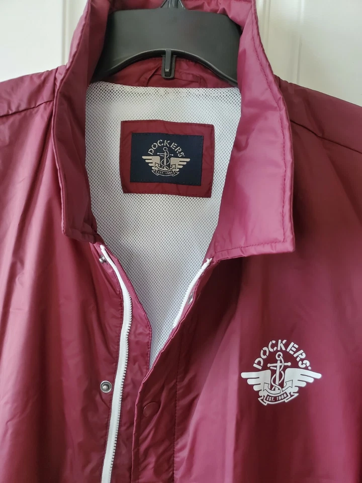 Dockers Multi Sports Outdoor Jacket Men's Size XL Burgandy Yellow NWT DM9RN915 - Image 3 of 4