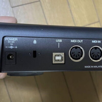 AKAI Professional MPD26 MIDI Pad Controller Unit 16 Drum Pad USB