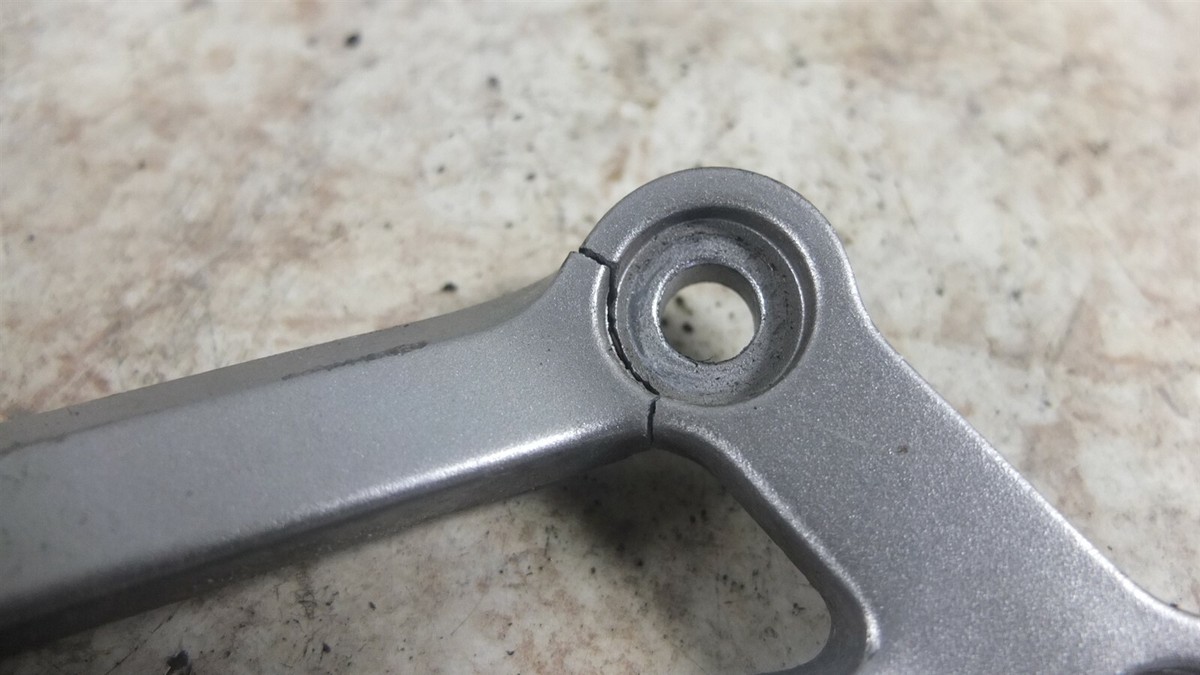 お客　12足 04 Kawasaki ZX1200 ZX 1200 B ZX12 Ninja Rear Back Right Foot