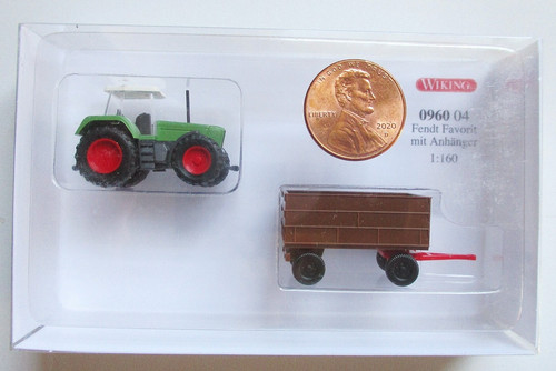 Tractor agrícola favorito Fendt Wiking # 96004 escala N CON remolque de caja marrón | Zustand: New