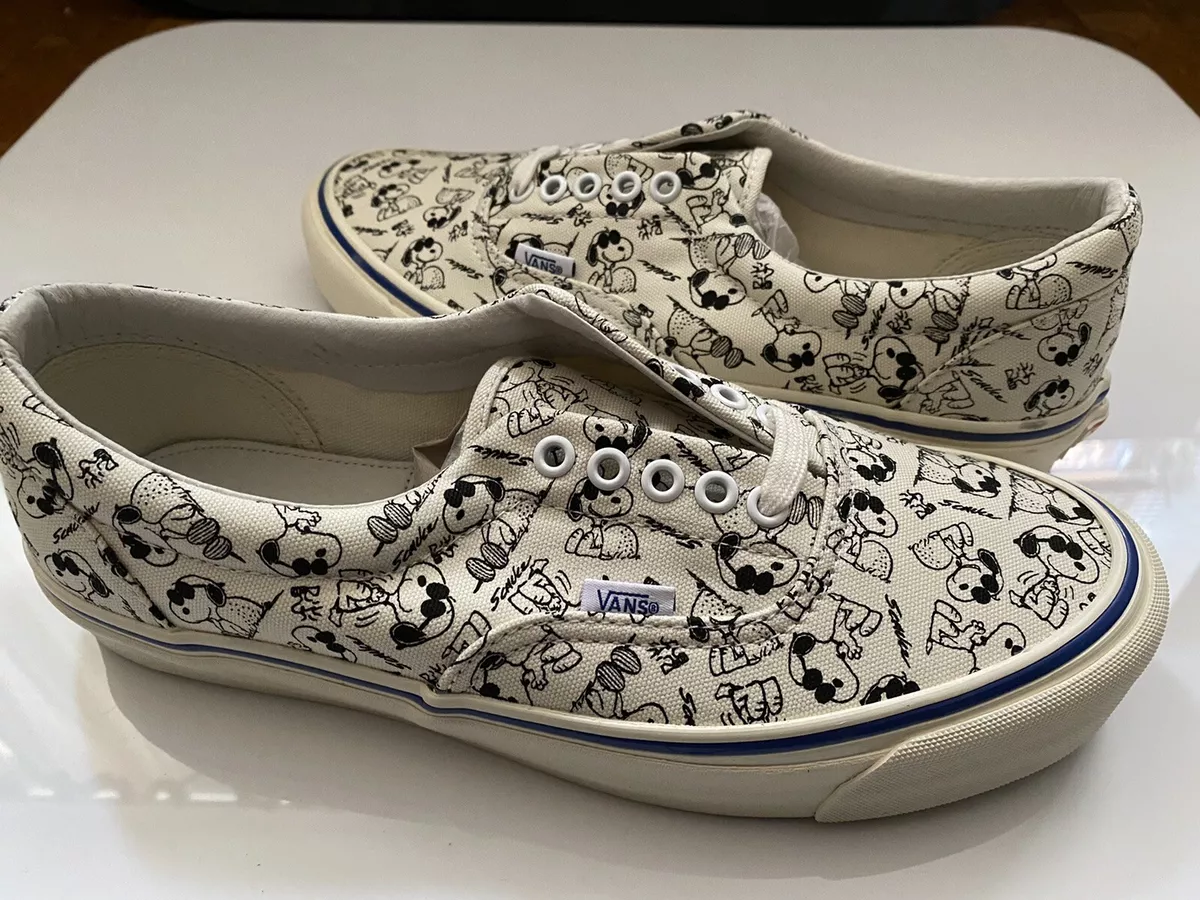 vans vault snoopy