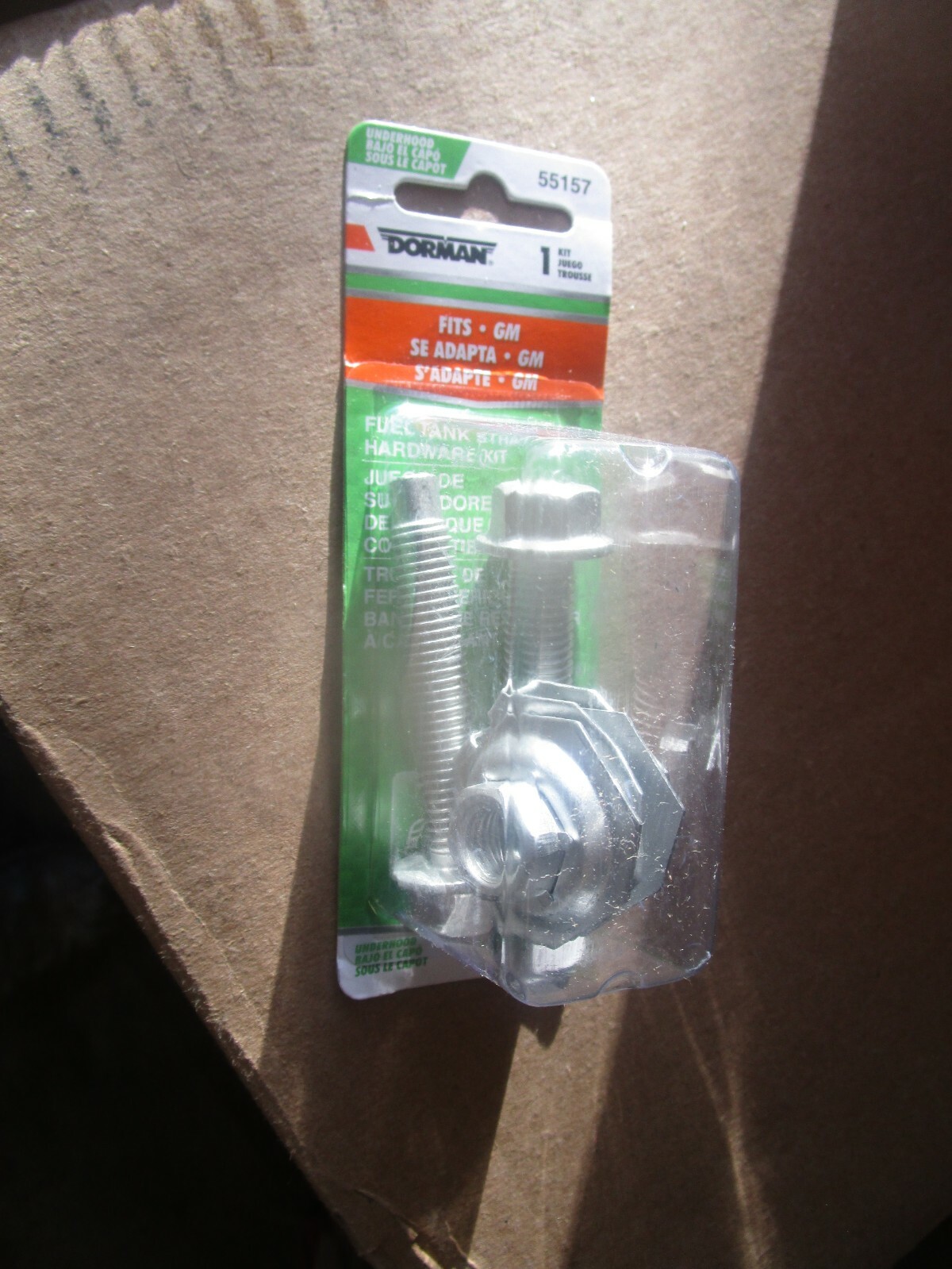 8899 C1500 CHEVROLET 882000 C2500 C3500 FUEL GAS TANK STRAP HARDWARE