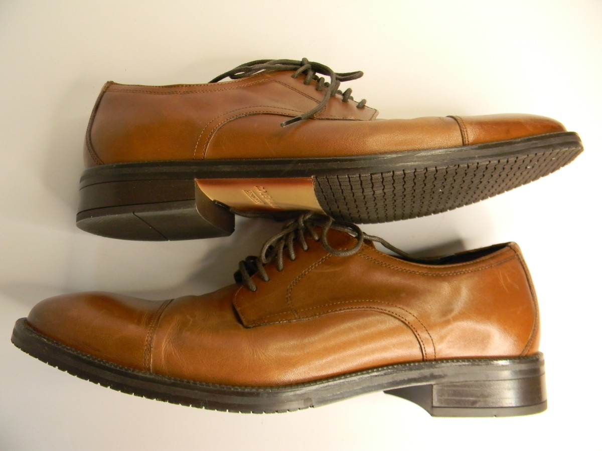 美品：COLE　HAAN　GRAND 360 (8 1/2) Cole Haan Men's FlexGrand 360 Cap-Toe Oxford Dress Shoe - Macy's