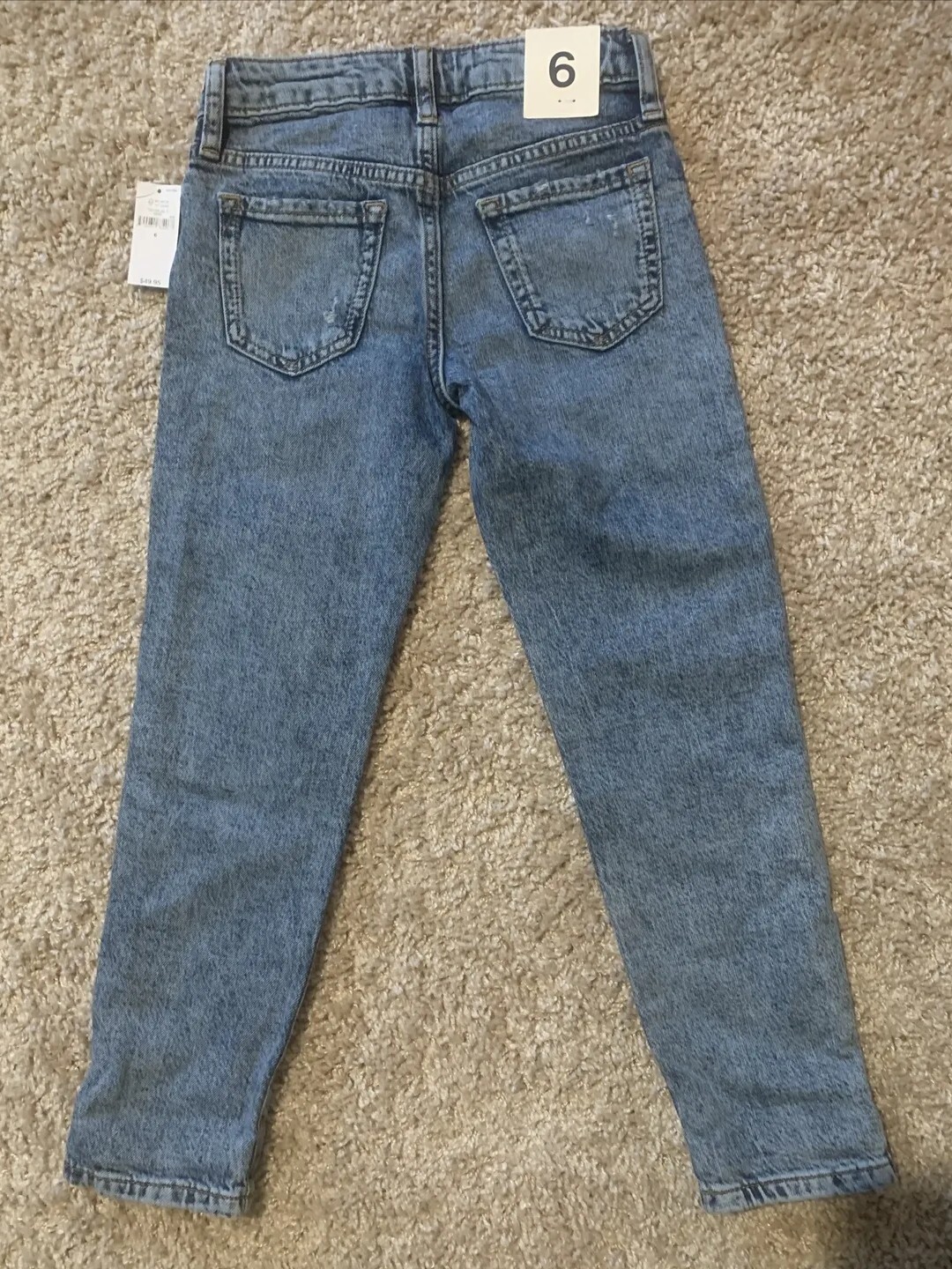 Picture 4 of 12