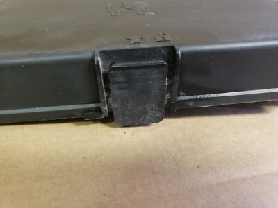 2007 Saturn Aura Engine Fuse Box Lid 3.5L