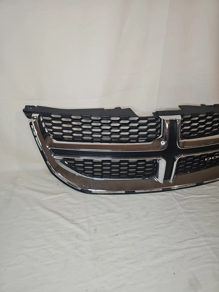 Dodge Grand Caravan SXT 2011-2020 parrilla 68088969AC cromo negro Ram C/V OEM Foto 3 de 4