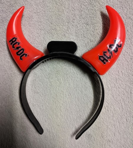 AC/DC Black Ice Tour 2010 Official Devil Horns Light Up Concert Merch Working