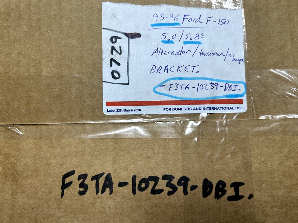 93-96 Ford F-150 - 5.8L 5.0L ALTERNATOR & tensioner BRACKET - F3TA-10239-DBI - Image 2 of 4