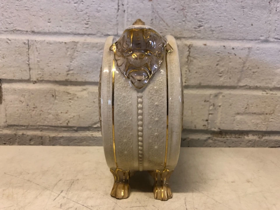 Antigua crema decorativa floral de león circular de cerámica inglesa Foto 2 de 4